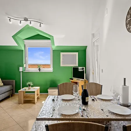Apartment Medulin Home Apartman *