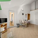 Apartment Medulin Home *